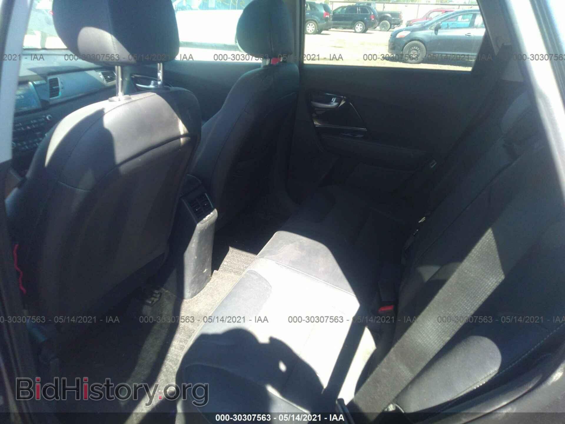 2018 KIA NIRO - VIN: KNDCC3LC3J5137952 - Фото 8