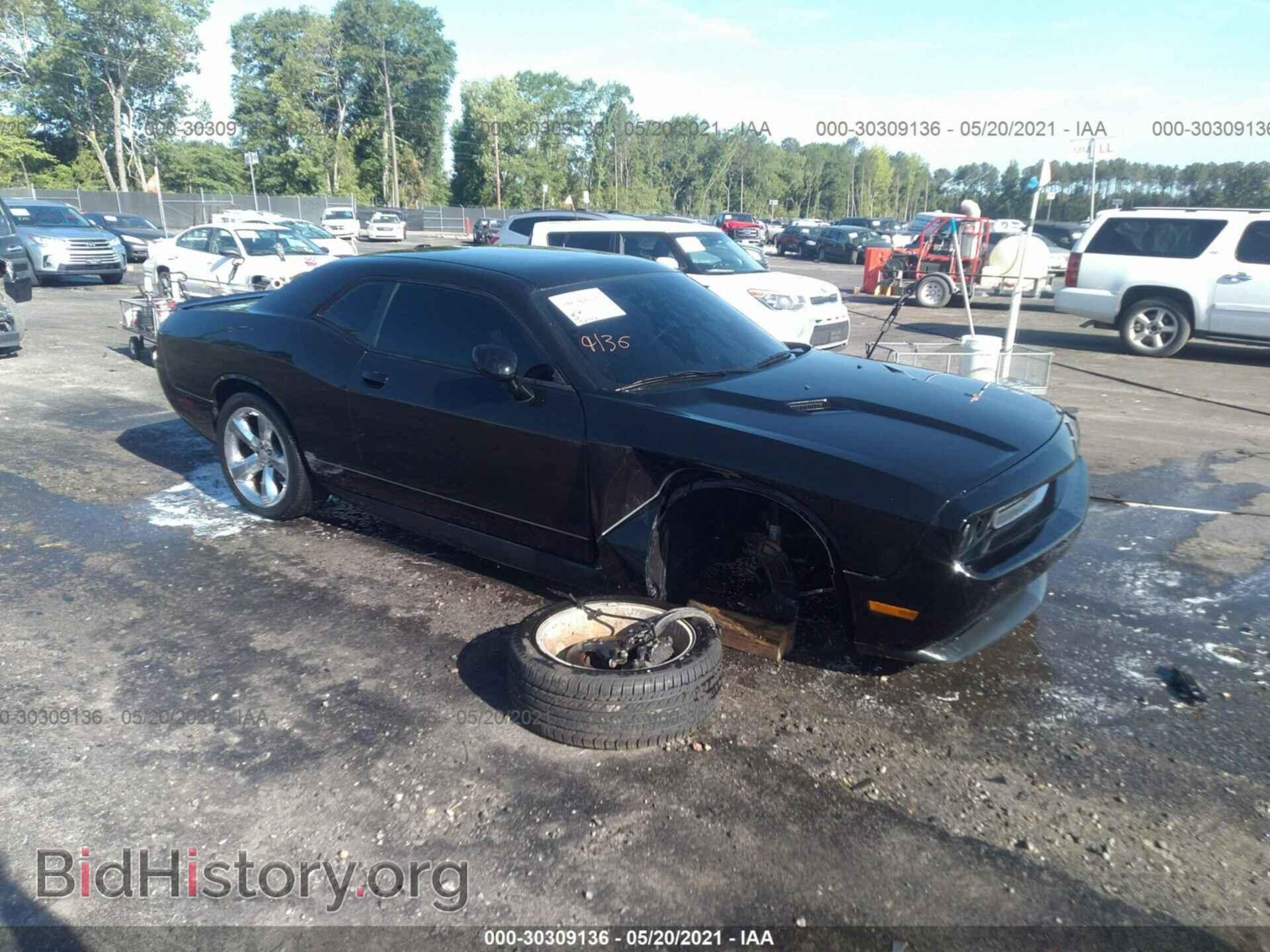 Фотография 2C3CDYAG0EH311155 - DODGE CHALLENGER 2014