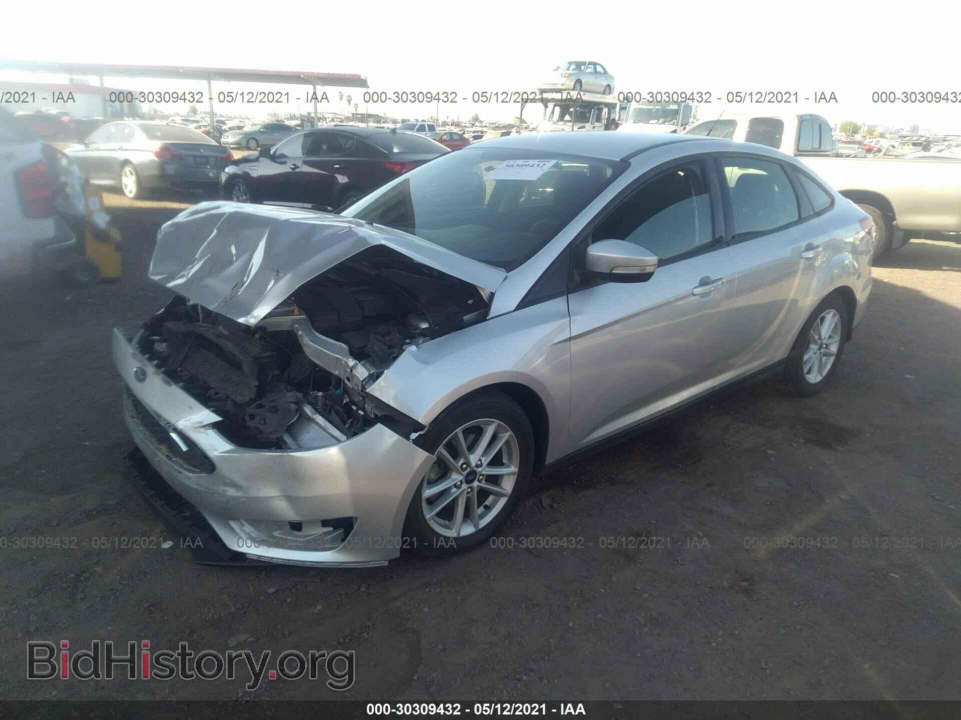 2017 FORD FOCUS - VIN: 1FADP3F29HL206117 - Фото 2