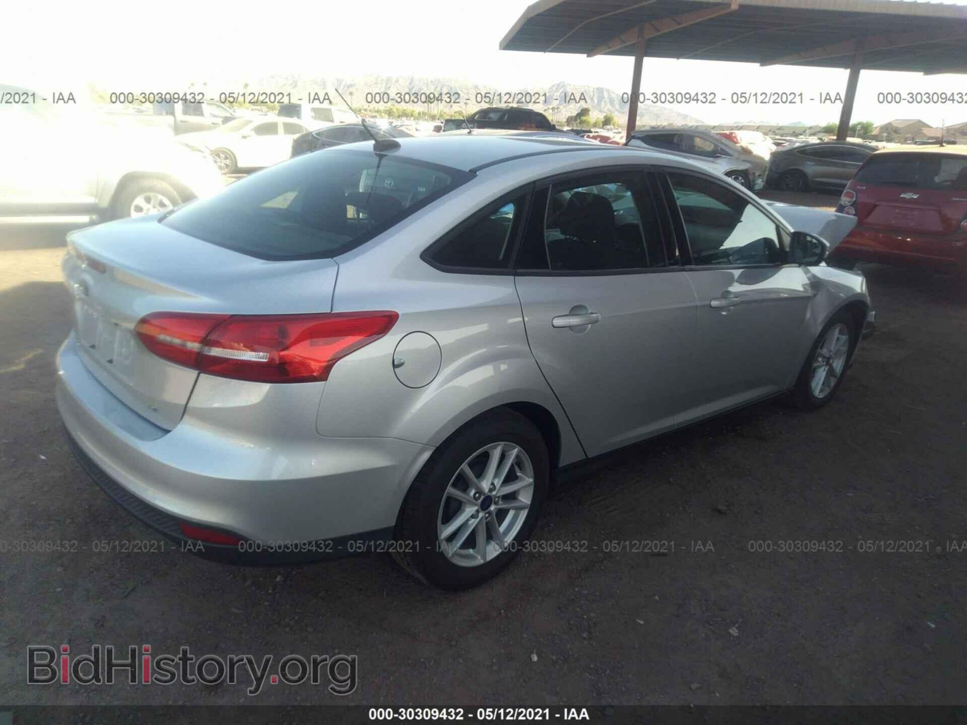 2017 FORD FOCUS - VIN: 1FADP3F29HL206117 - Фото 4