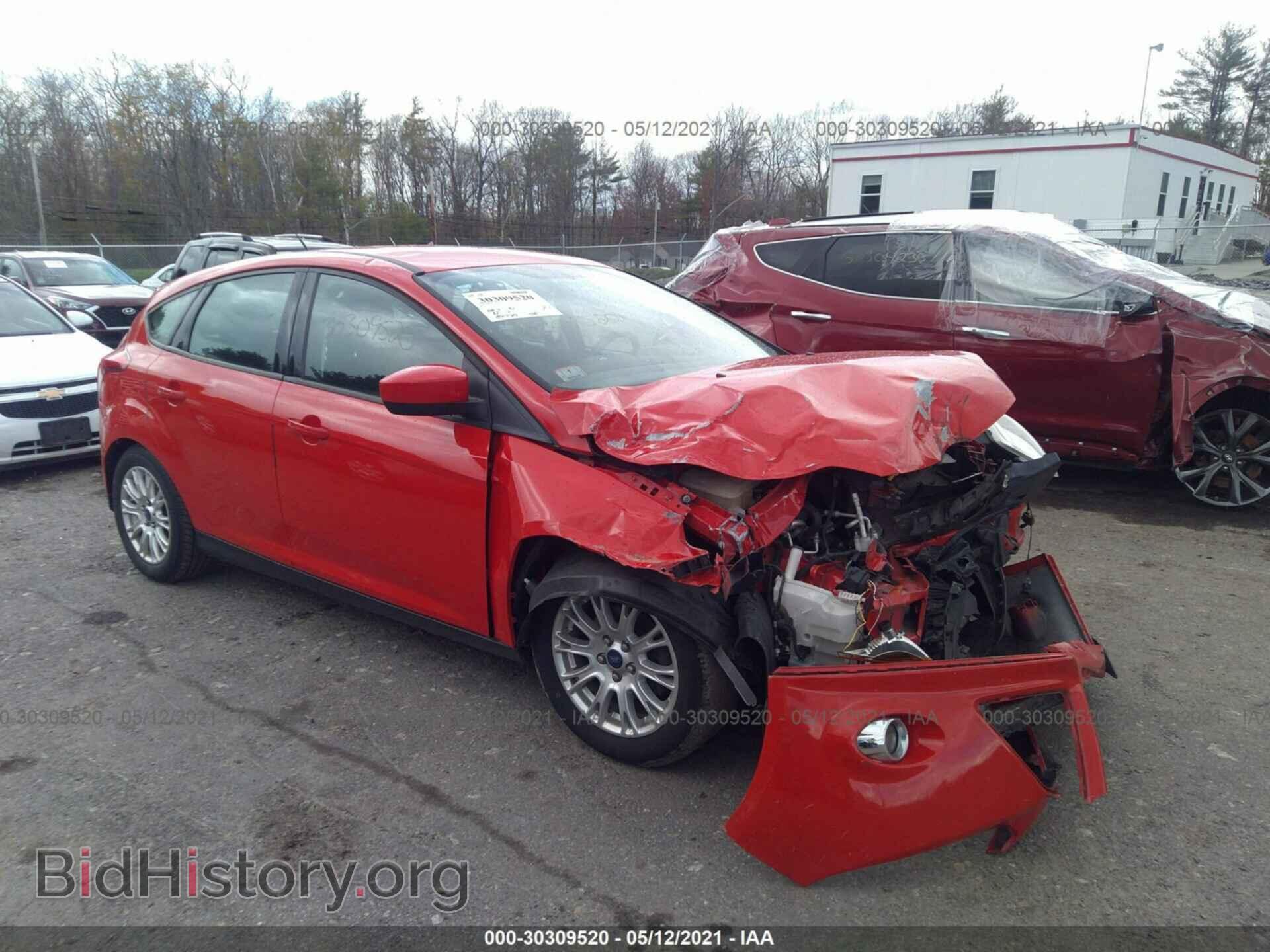 Photo 1FAHP3K21CL107310 - FORD FOCUS 2012