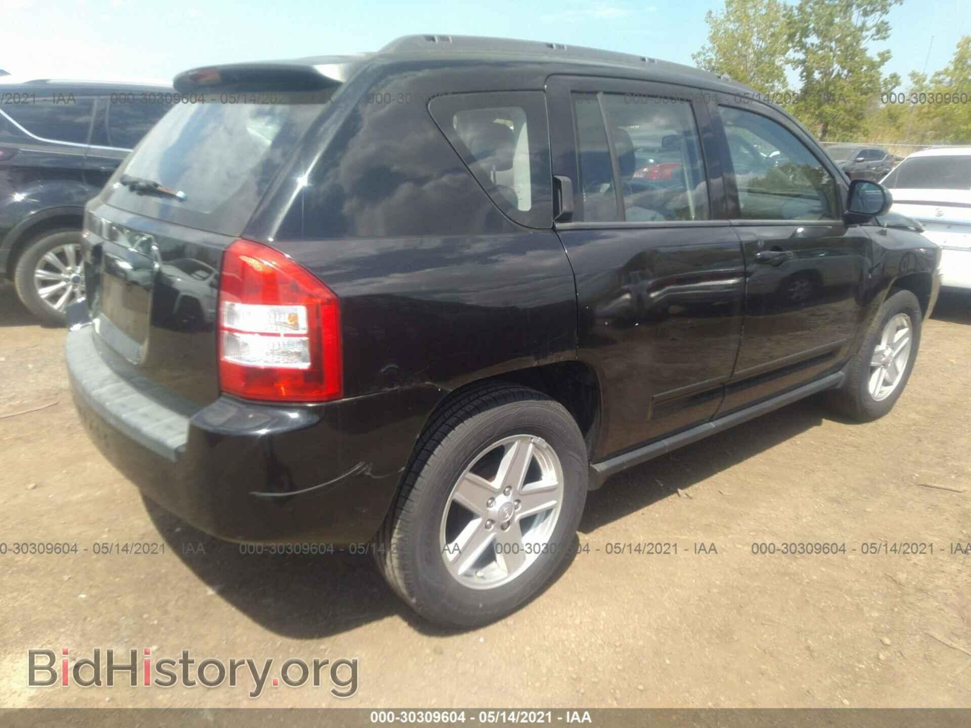 2010 JEEP COMPASS - VIN: 1J4NT4FB0AD537467 - Фото 4