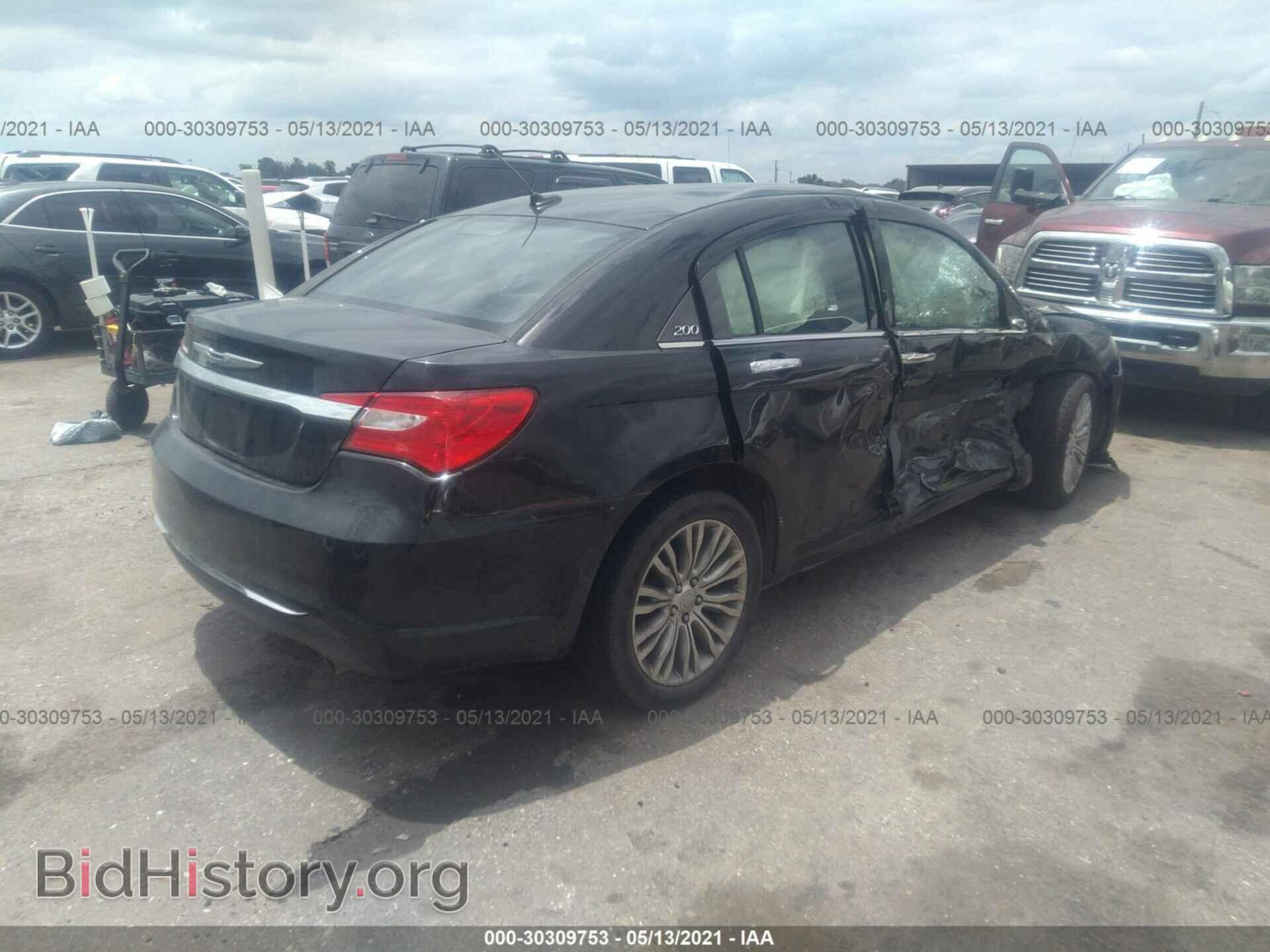 2013 CHRYSLER 200 - VIN: 1C3CCBCG8DN558331 - Фото 4