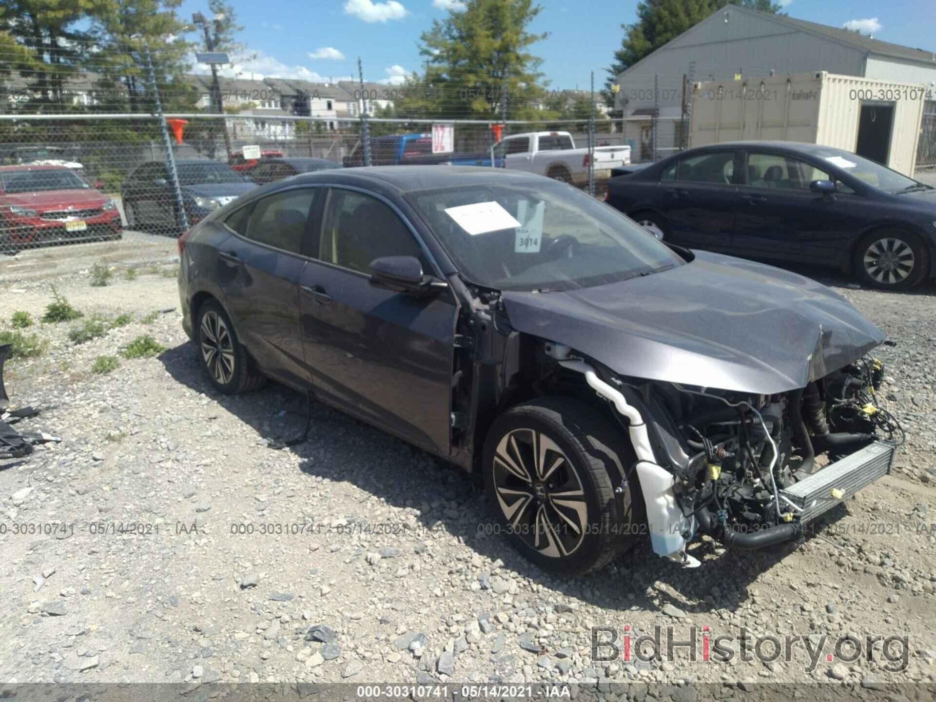 Photo JHMFC1F79JX009072 - HONDA CIVIC SEDAN 2018