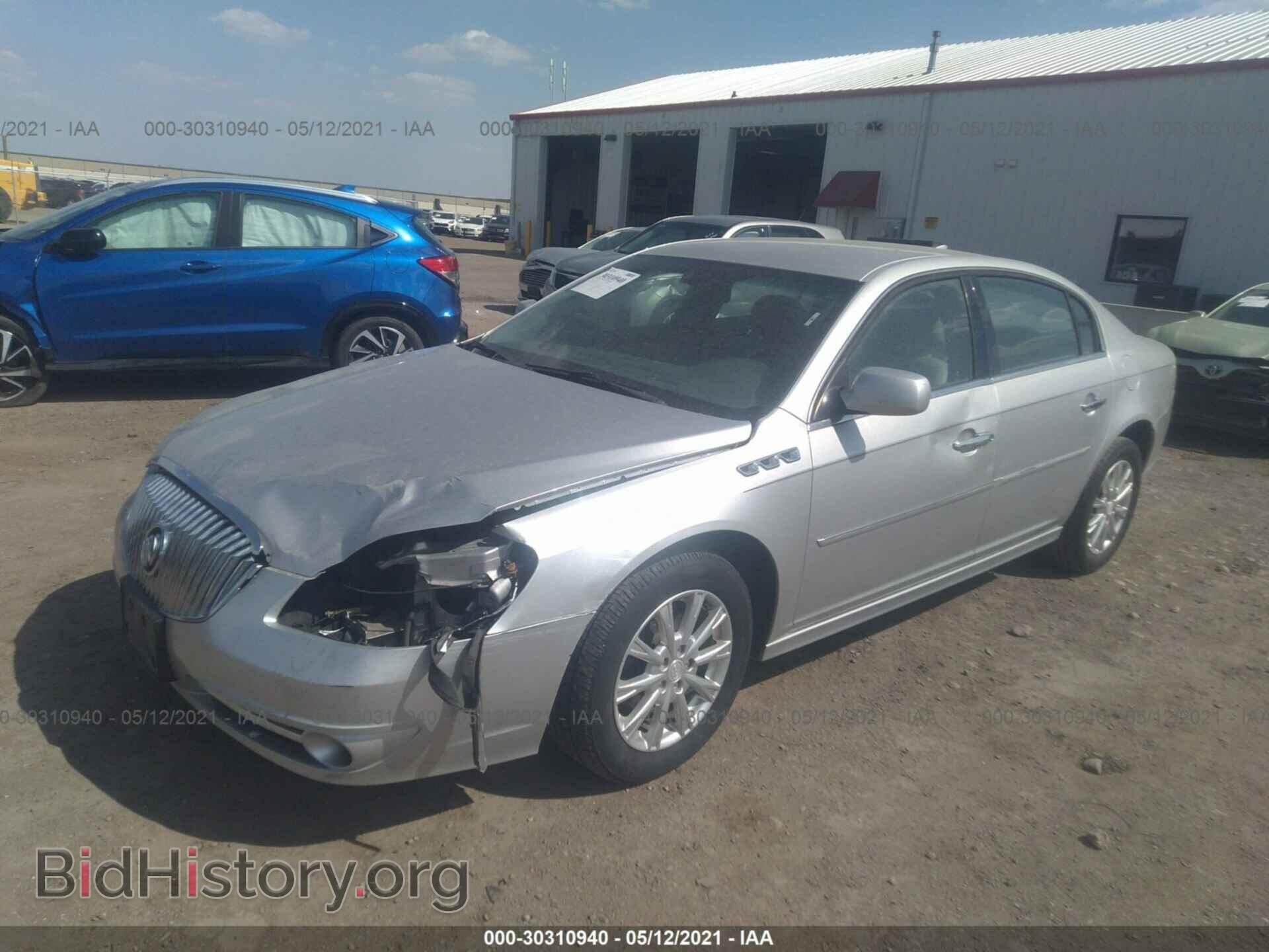 2011 BUICK LUCERNE - VIN: 1G4HC5EM2BU136480 - Фото 2