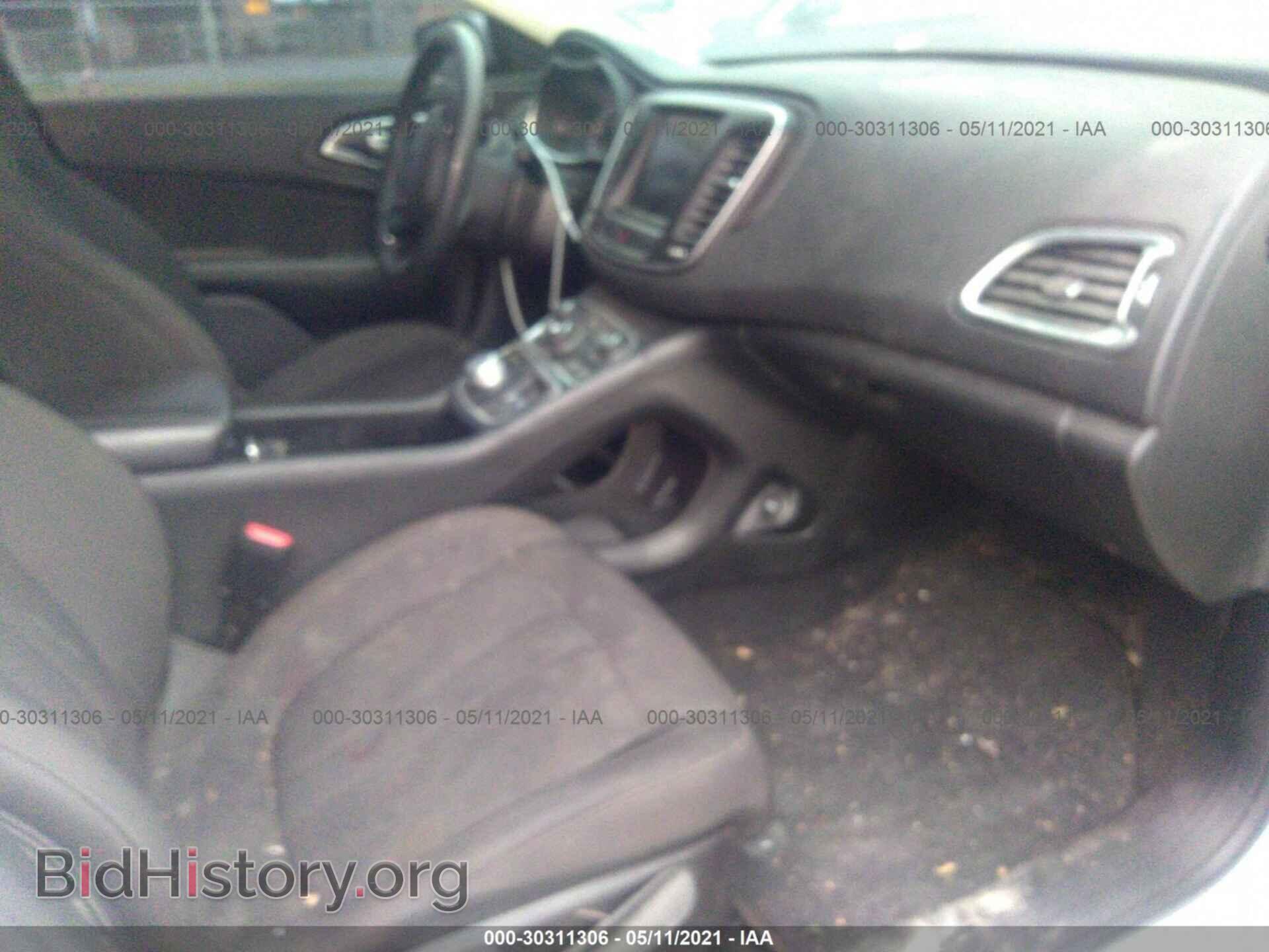 2015 CHRYSLER 200 - VIN: 1C3CCCAB2FN717117 - Фото 5