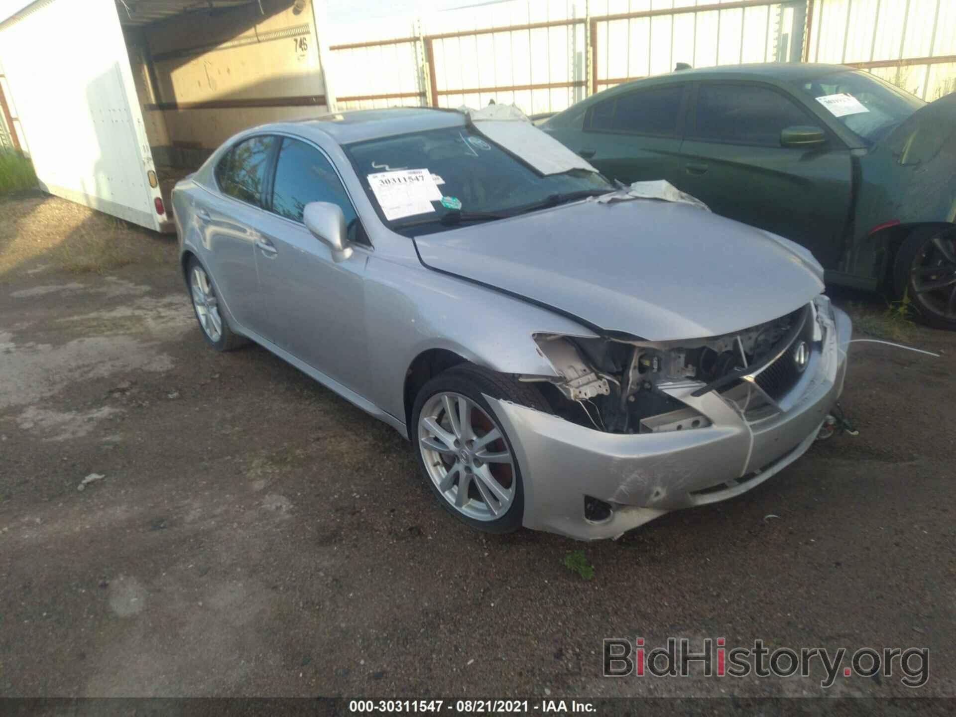 Photo JTHBE262462000366 - LEXUS IS 350 2006