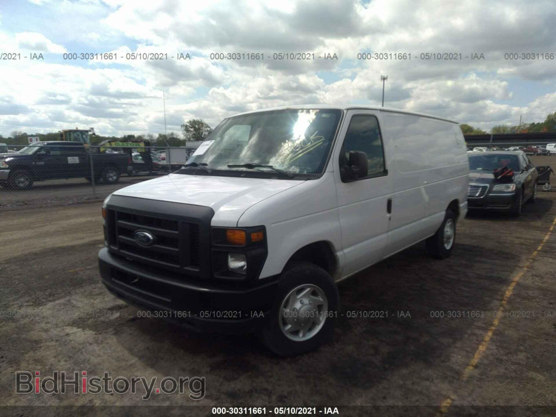 2011 FORD ECONOLINE CARGO VAN - VIN: 1FTNE1EW3BDA09023 - Фото 2