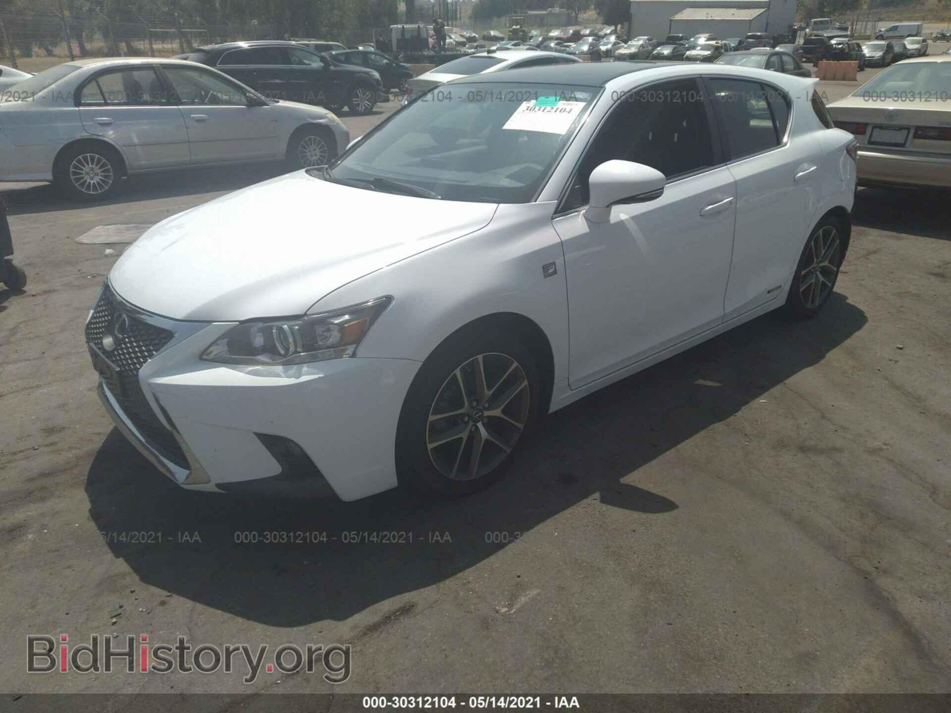 2016 LEXUS CT 200H - VIN: JTHKD5BH8G2255165 - Фото 2