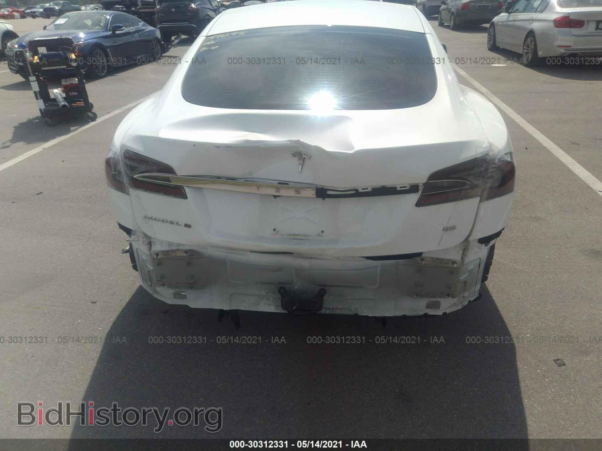 2014 TESLA MODEL S - VIN: 5YJSA1H12EFP48590 - Фото 6