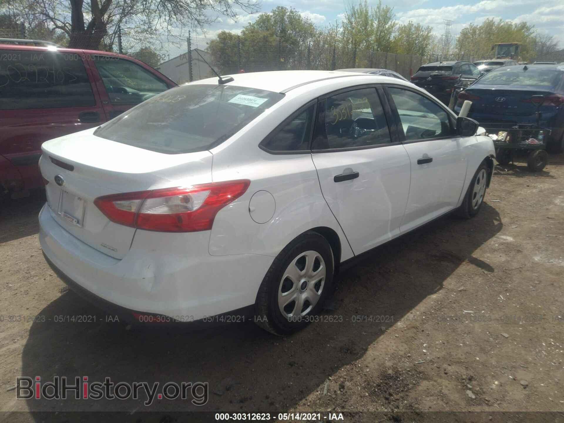 2014 FORD FOCUS - VIN: 1FADP3E29EL421784 - Photo 4