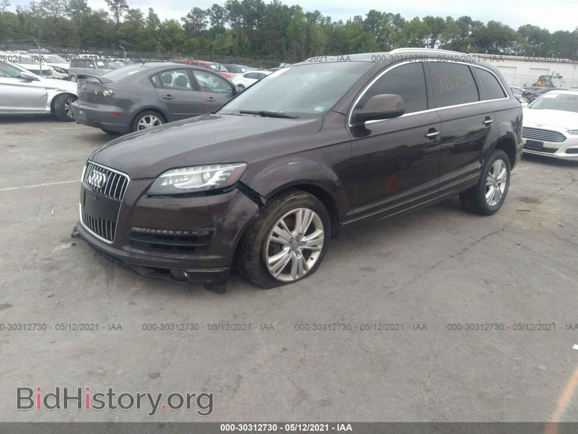 2011 AUDI Q7 - VIN: WA1LMAFE4BD003032 - Фото 2