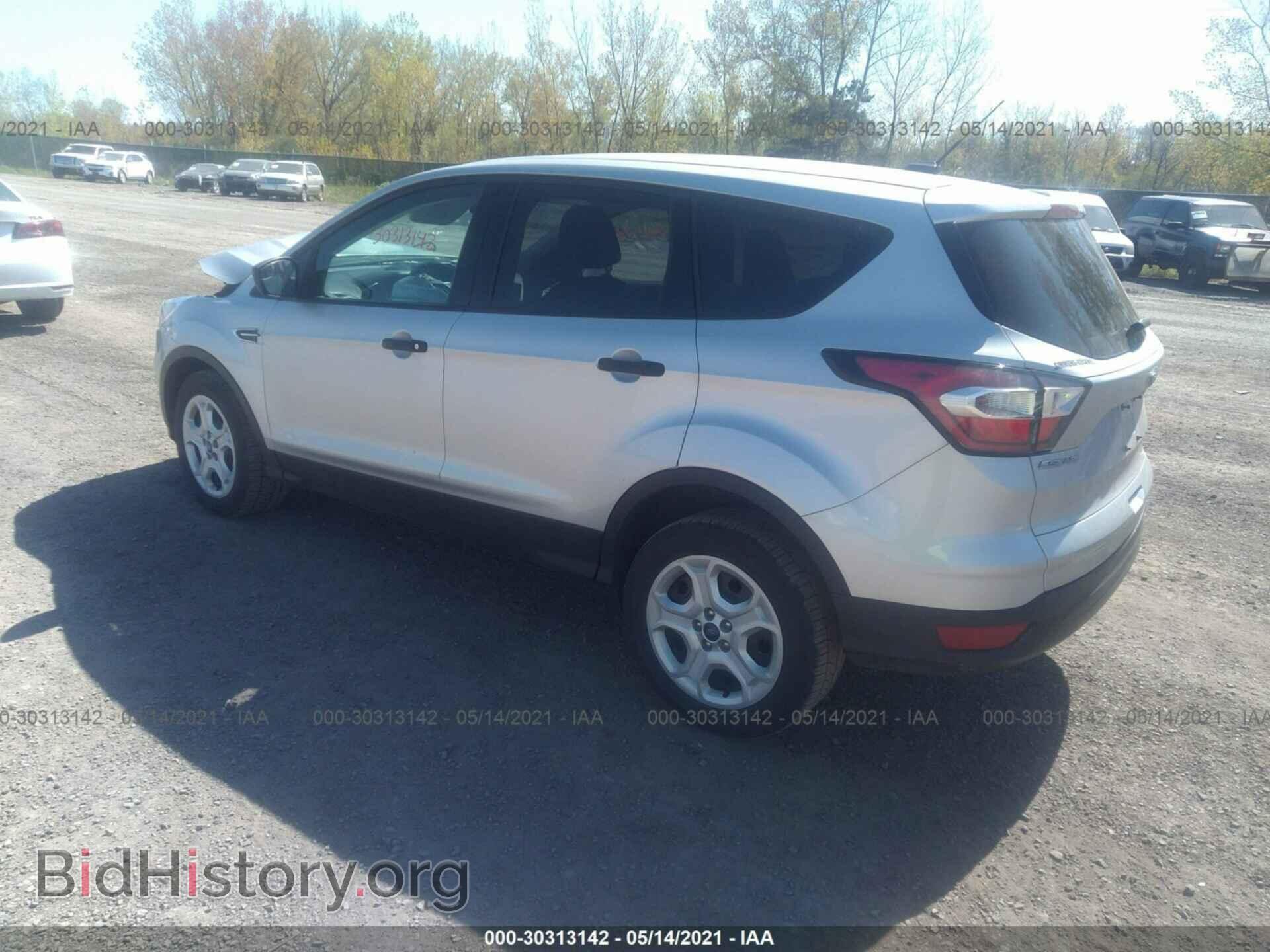 2017 FORD ESCAPE - VIN: 1FMCU0F77HUB90756 - Фото 3