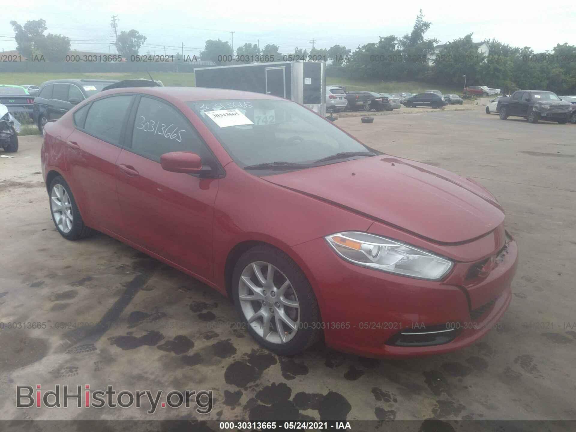 Photo 1C3CDFBA7DD153326 - DODGE DART 2013