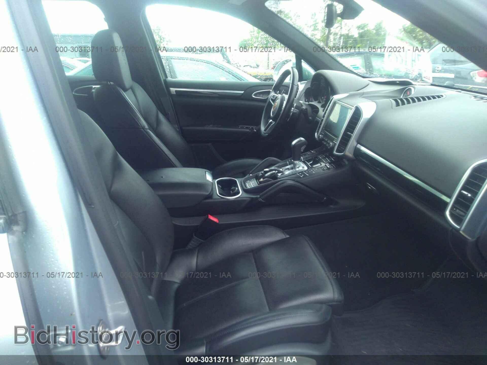 2017 PORSCHE CAYENNE - VIN: WP1AA2A28HKA89389 - Фото 5