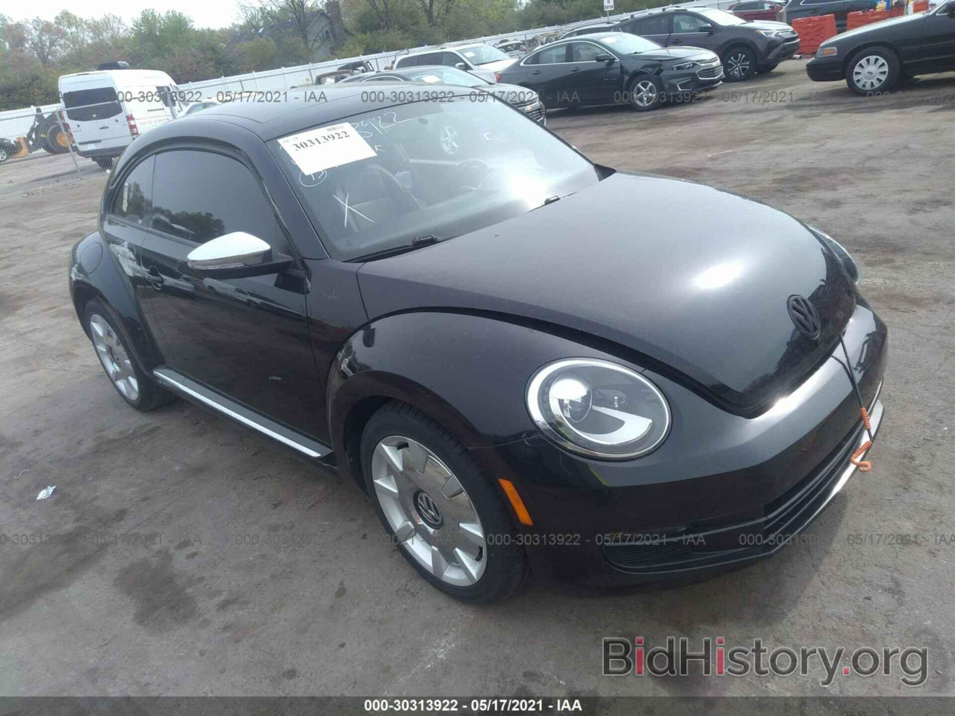 Фотография 3VWJX7AT9DM670325 - VOLKSWAGEN BEETLE COUPE 2013