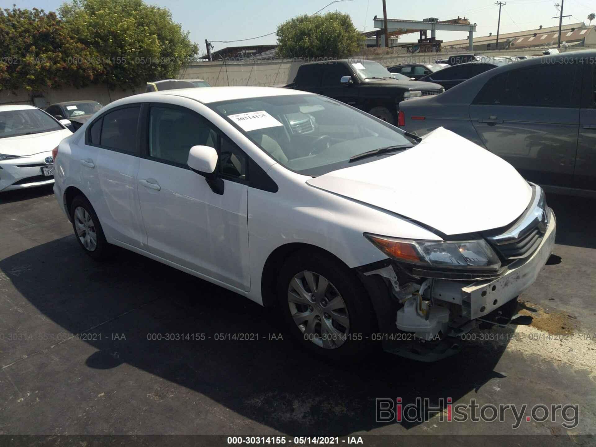 Photo 19XFB2F58CE354671 - HONDA CIVIC SDN 2012