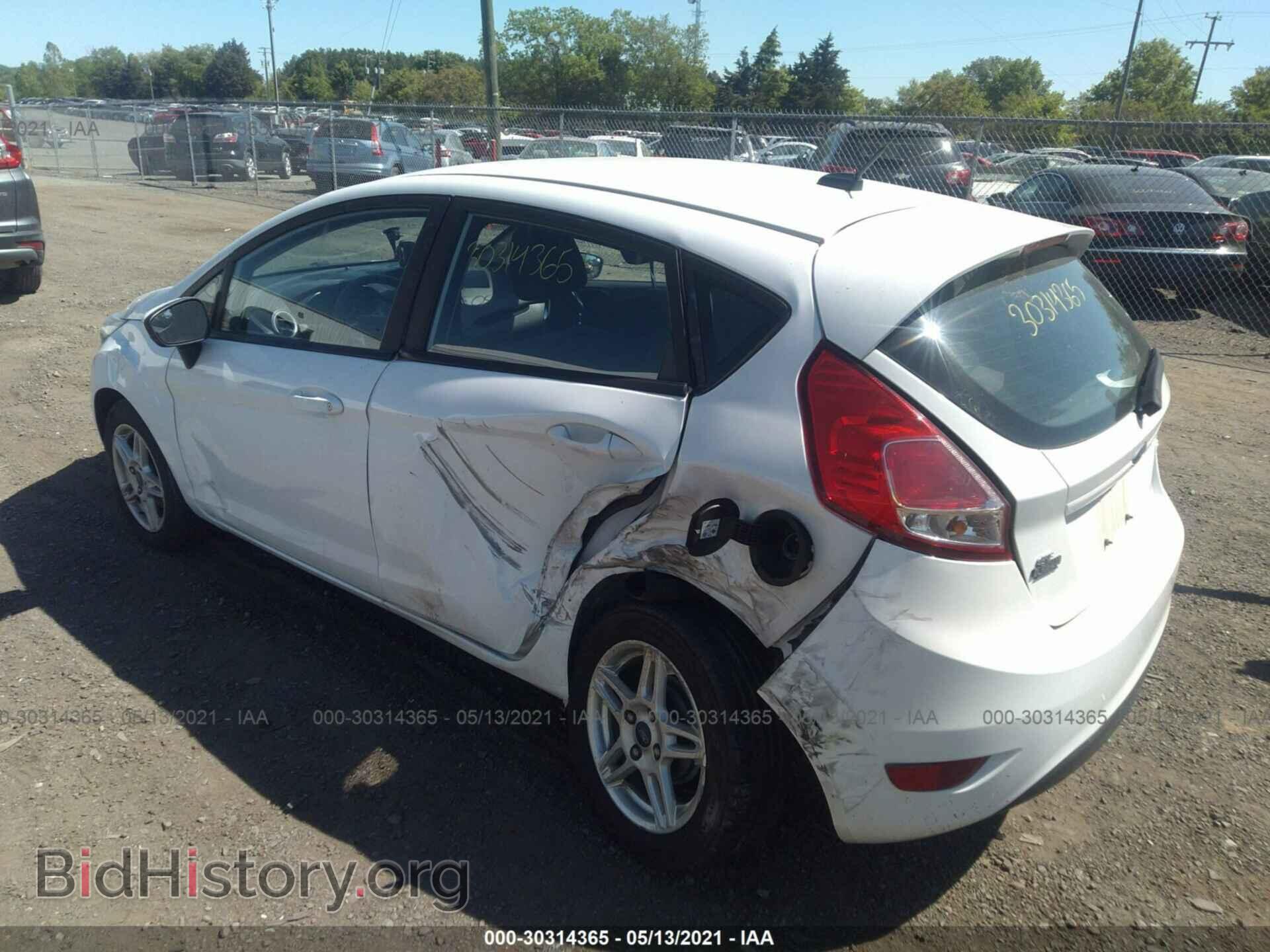 2017 FORD FIESTA - VIN: 3FADP4EJ3HM147966 - Фото 3