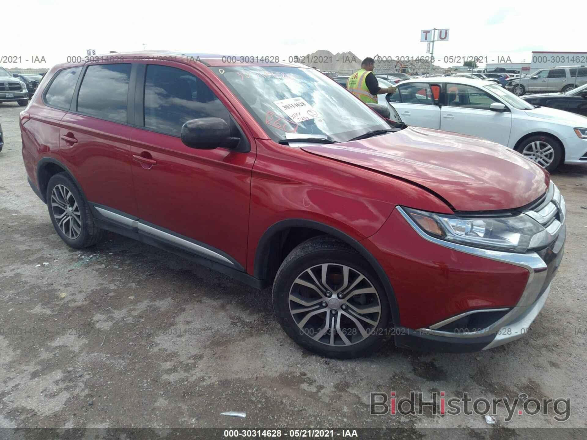 Photo JA4AD2A3XJZ057763 - MITSUBISHI OUTLANDER 2018