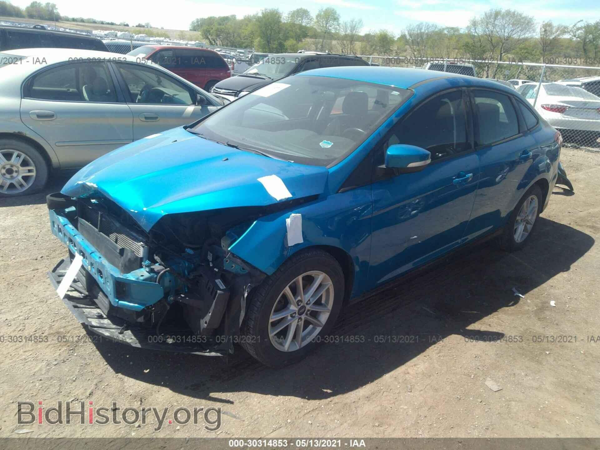 2017 FORD FOCUS - VIN: 1FADP3F29HL203220 - Фото 2