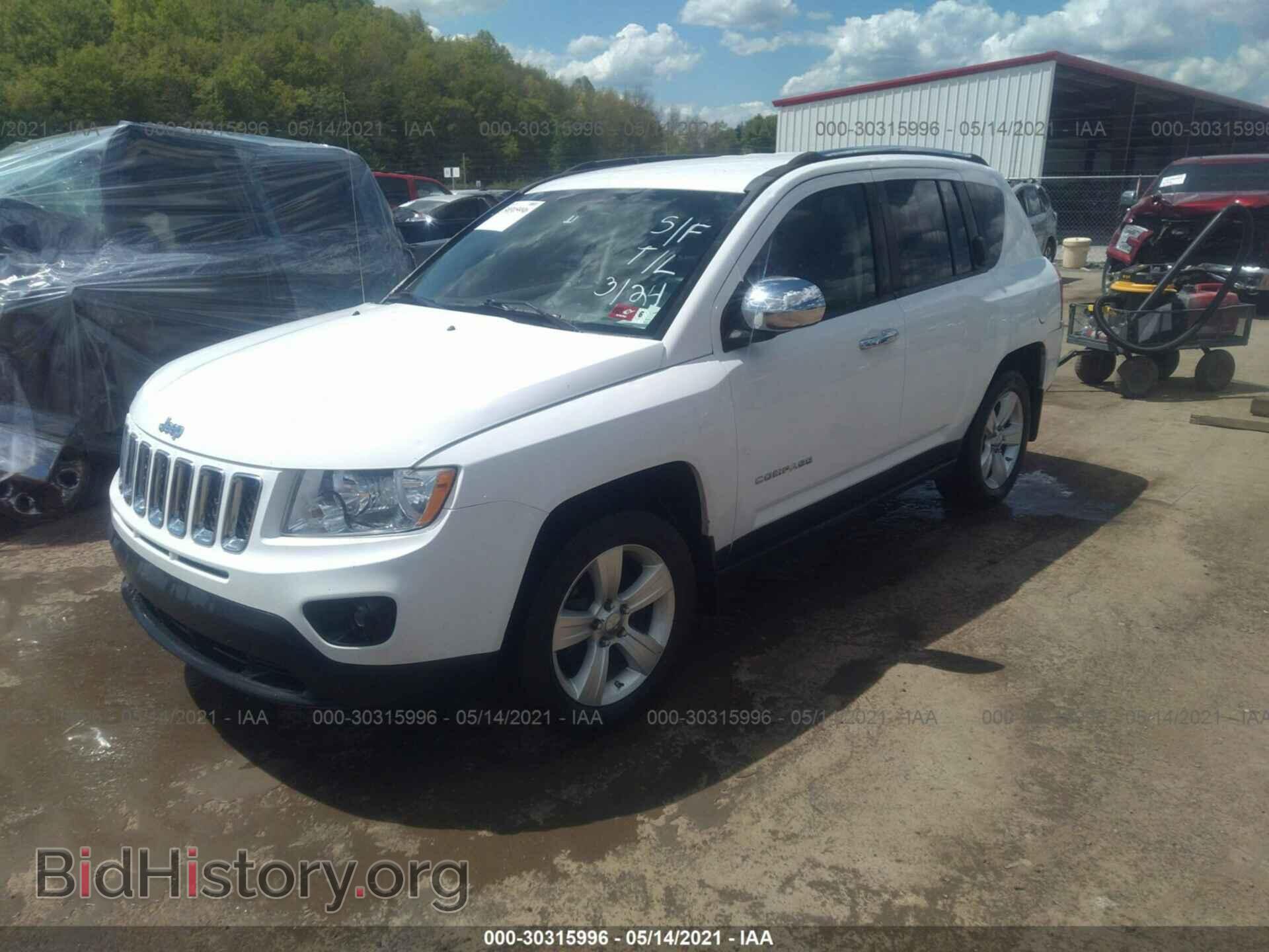 2012 JEEP COMPASS - VIN: 1C4NJDBB2CD621200 - Photo 2