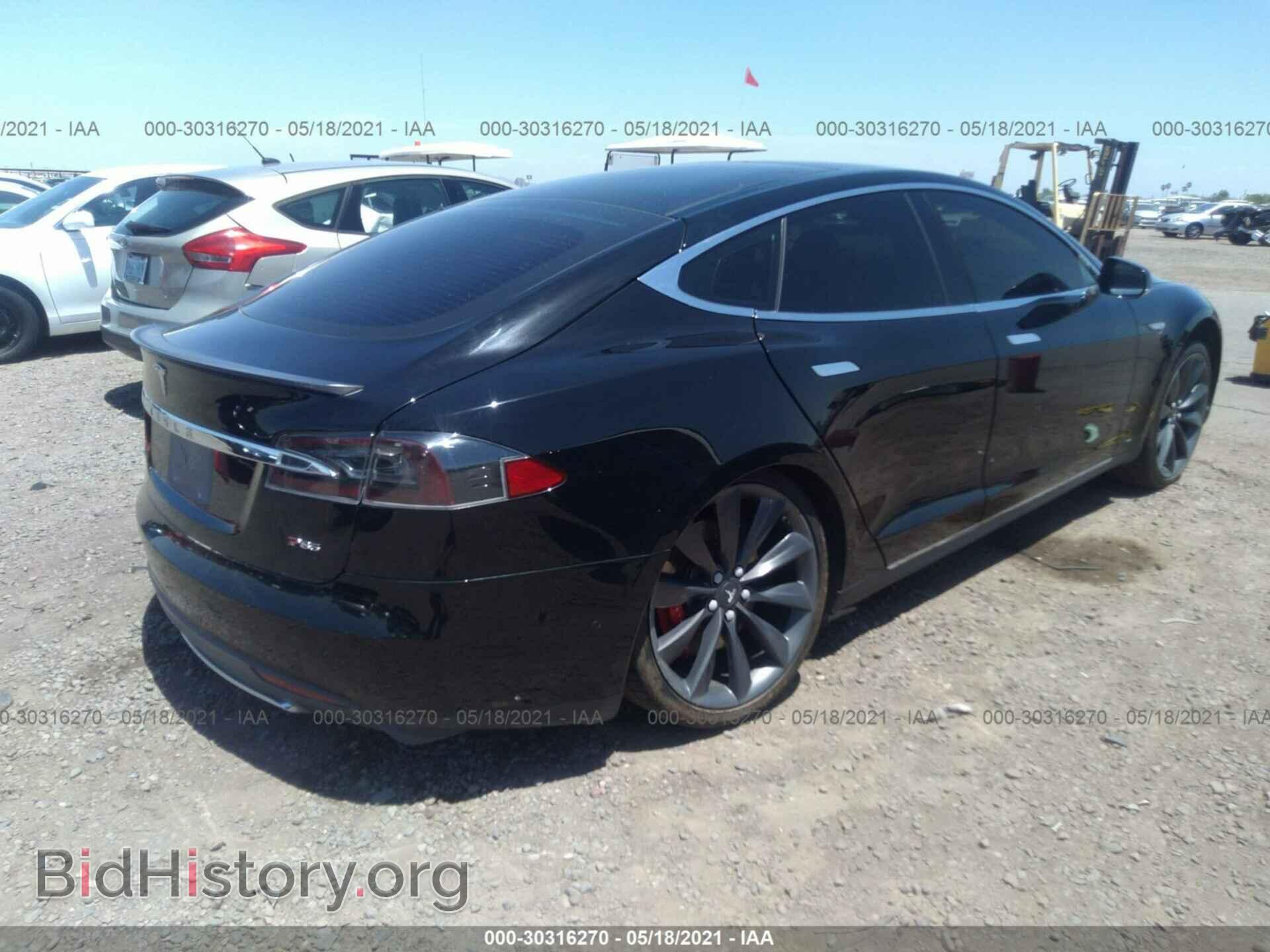 2014 TESLA MODEL S - VIN: 5YJSA1H10EFP56865 - Фото 4