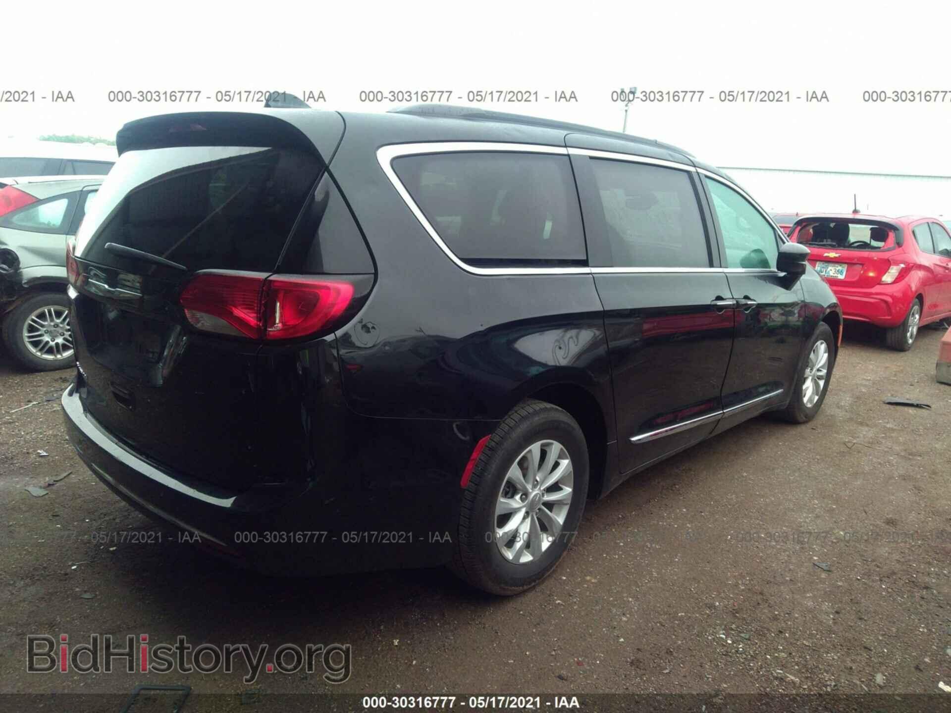 2017 CHRYSLER PACIFICA - VIN: 2C4RC1BG3HR720098 - Photo 4