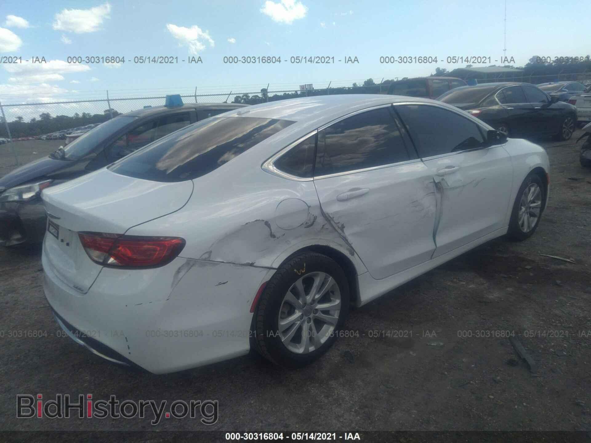 2015 CHRYSLER 200 - VIN: 1C3CCCAB8FN590387 - Photo 4