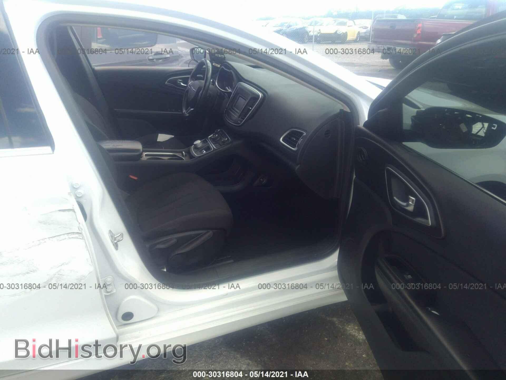 2015 CHRYSLER 200 - VIN: 1C3CCCAB8FN590387 - Photo 5