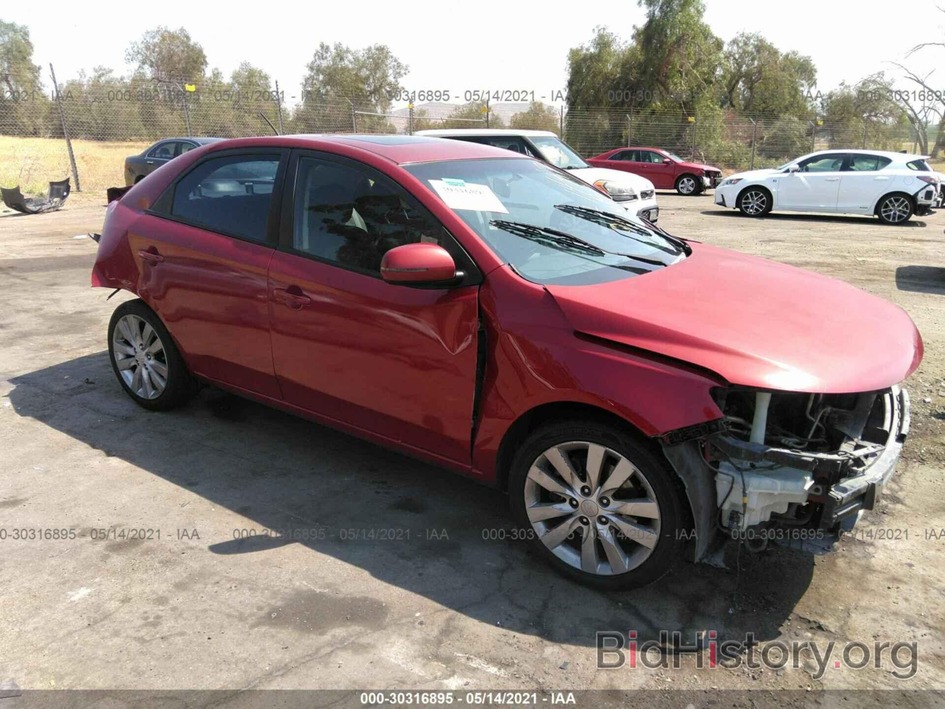 Photo KNAFW4A31C5477758 - KIA FORTE 2012