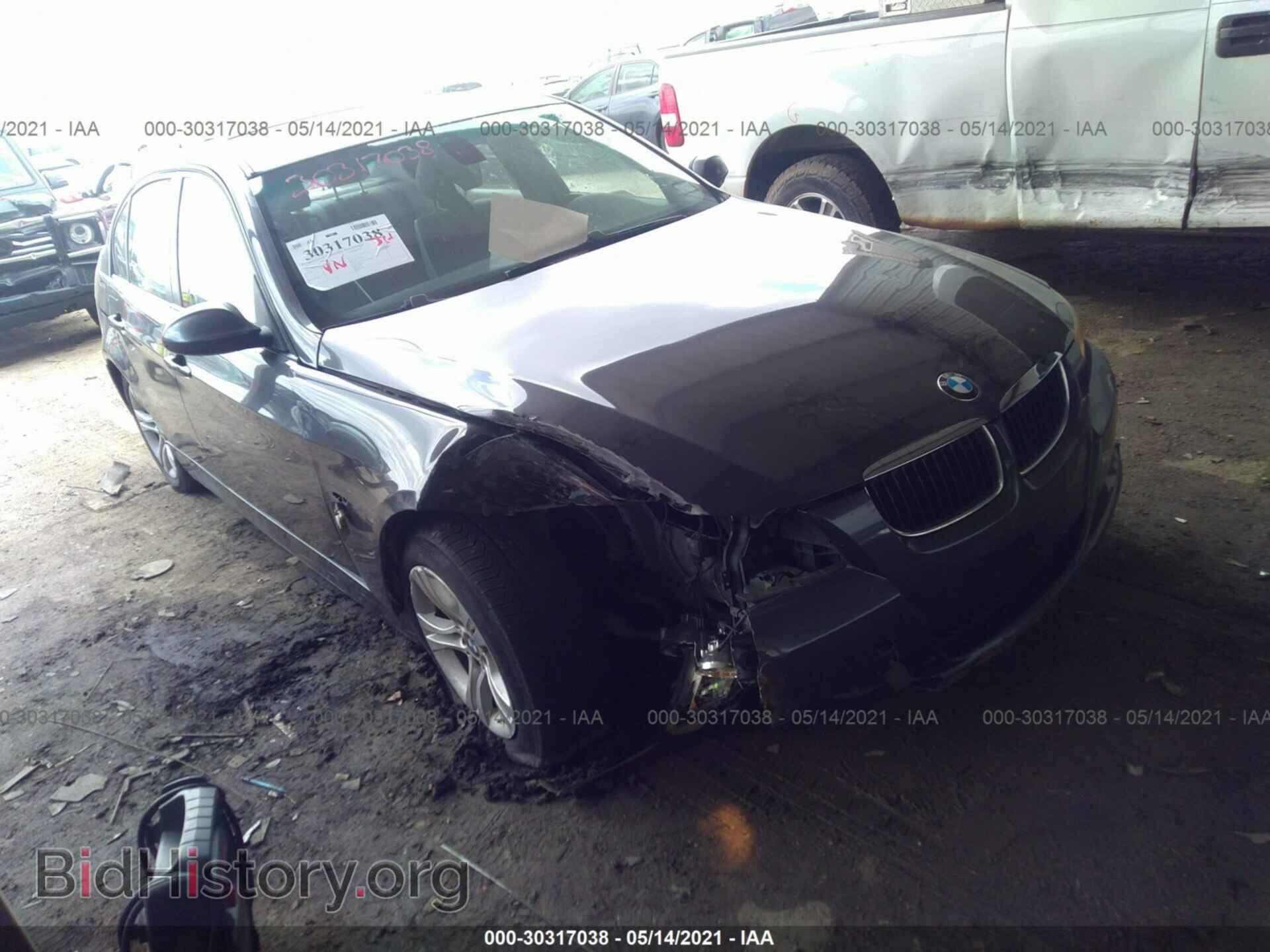 Фотография WBAVA37598NL51233 - BMW 3 SERIES 2008