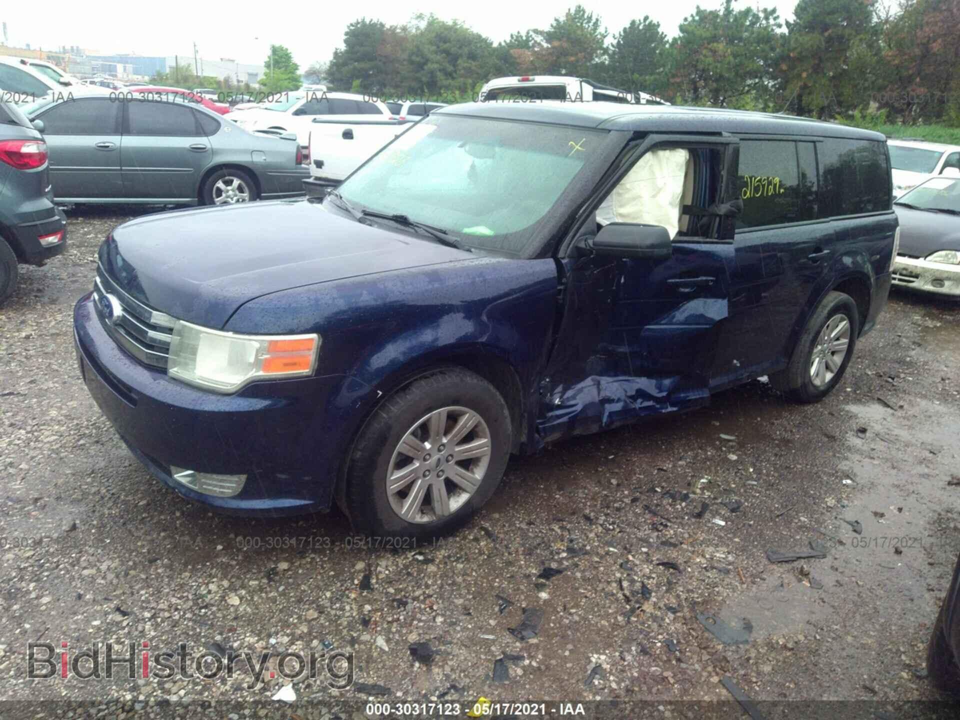 2011 FORD FLEX - VIN: 2FMGK5BC5BBD04080 - Photo 2