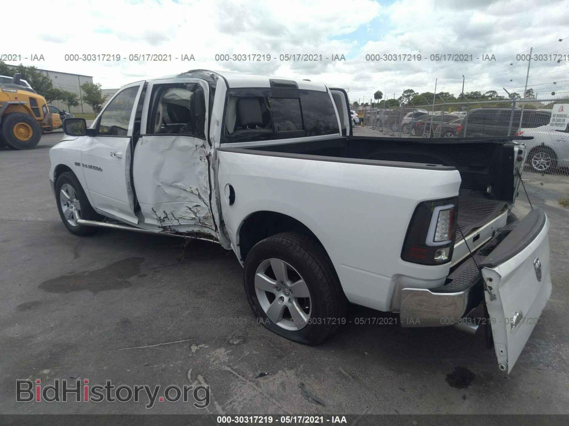 2011 RAM 1500 - VIN: 1D7RB1CT9BS554860 - Фото 3