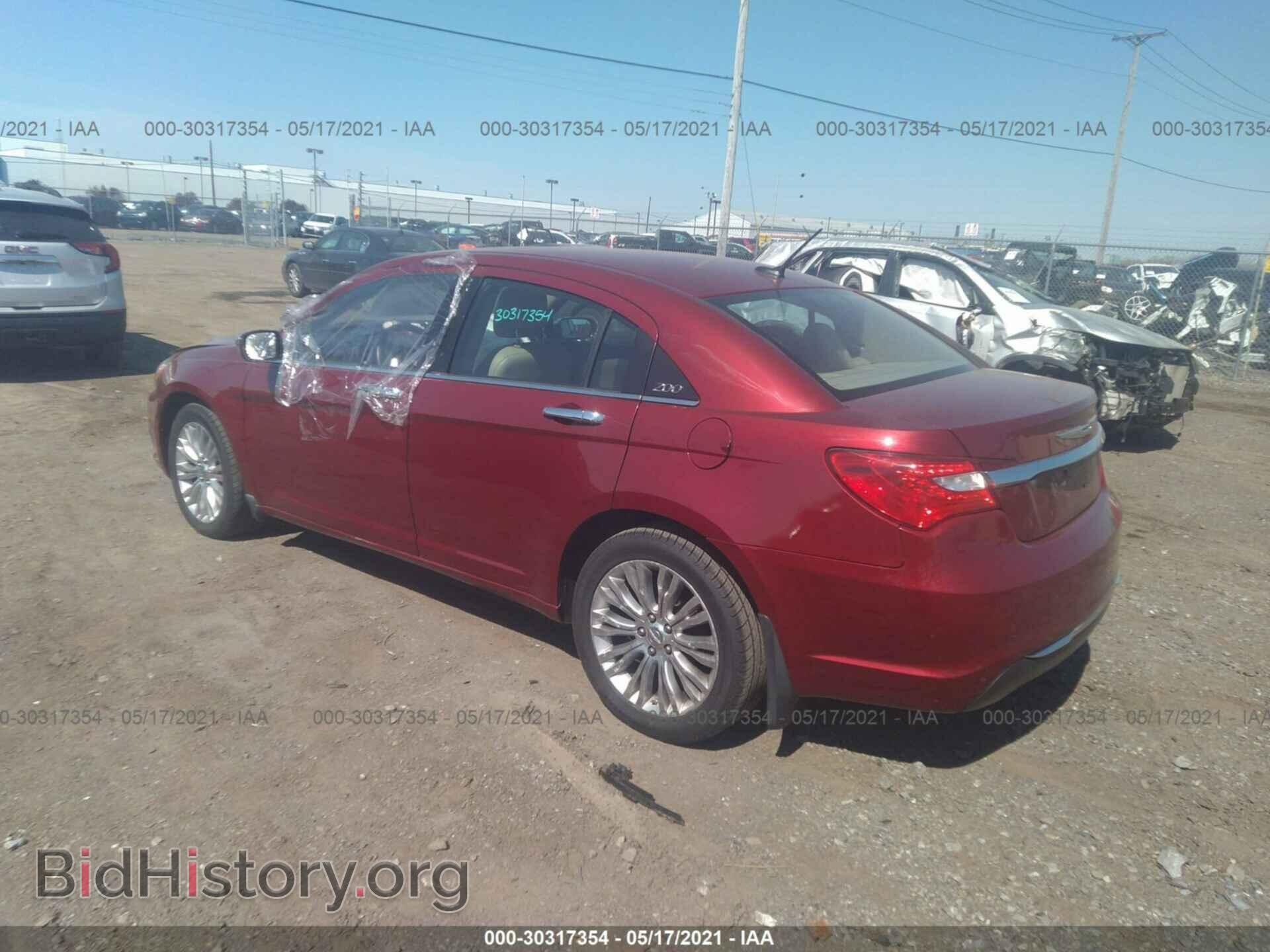 2012 CHRYSLER 200 - VIN: 1C3CCBCG0CN108638 - Фото 3