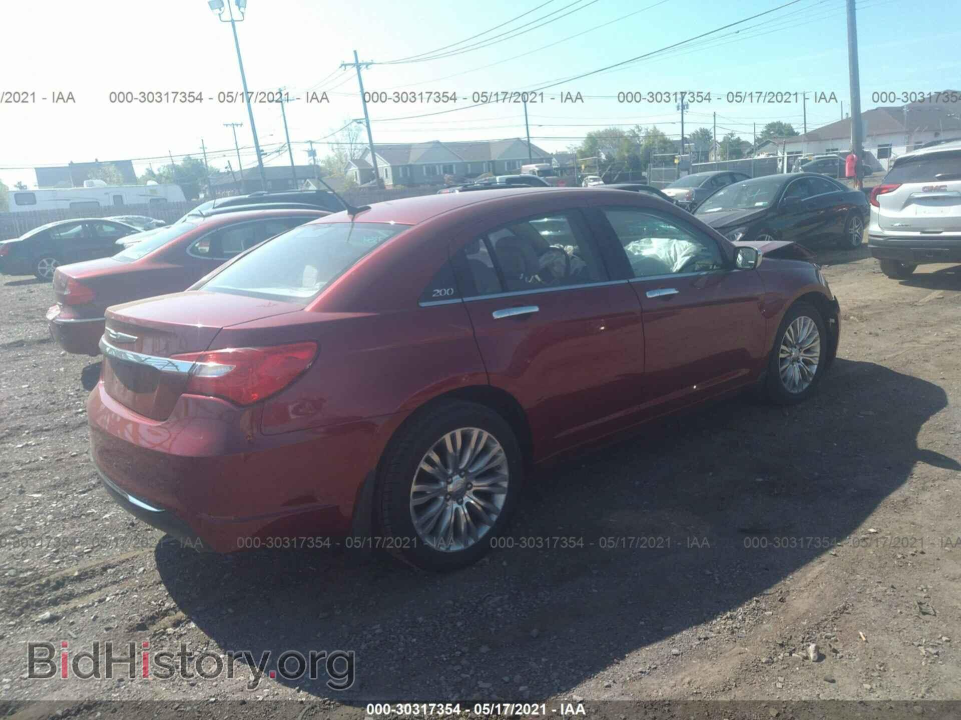 2012 CHRYSLER 200 - VIN: 1C3CCBCG0CN108638 - Фото 4