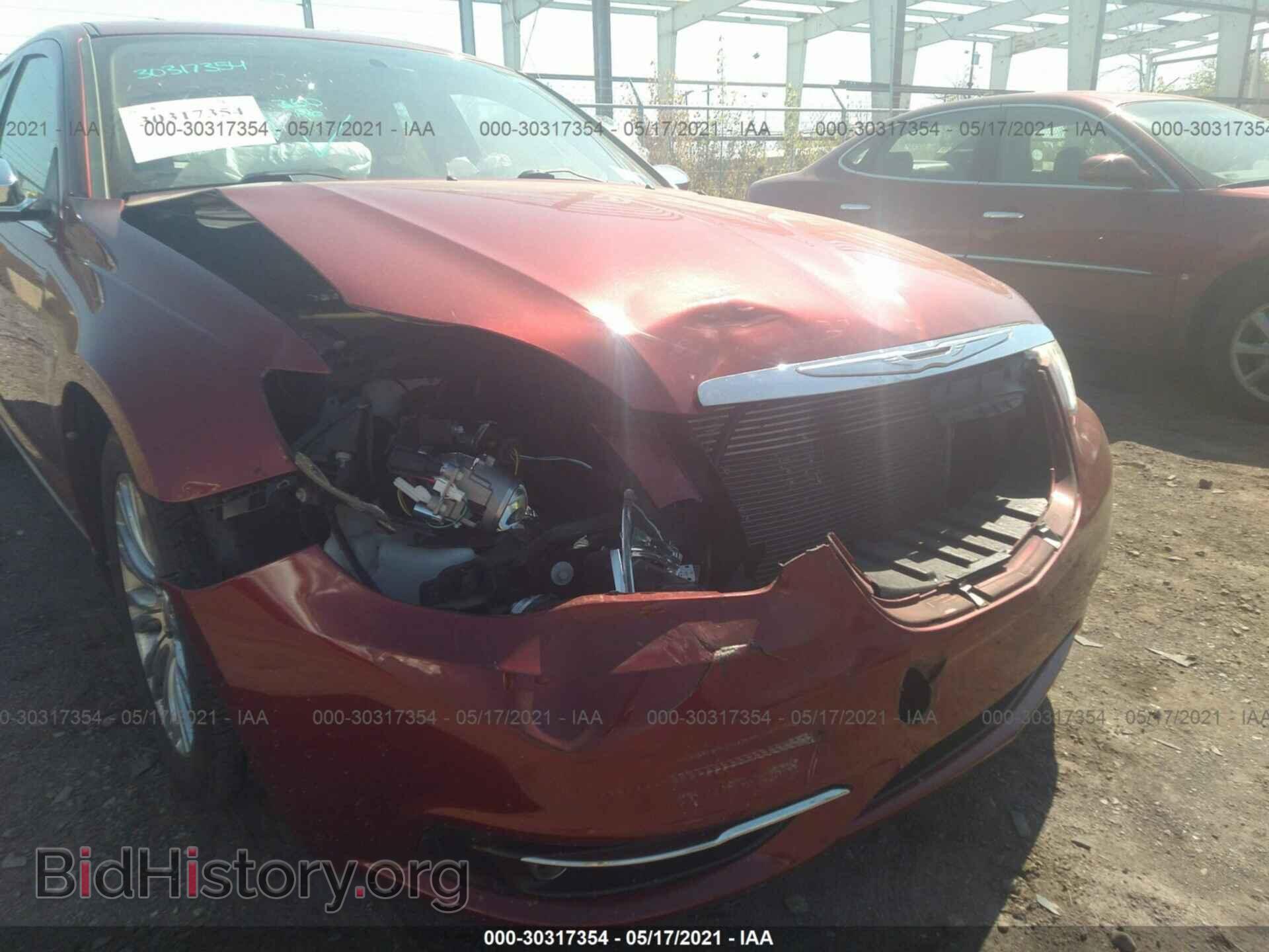 2012 CHRYSLER 200 - VIN: 1C3CCBCG0CN108638 - Фото 6