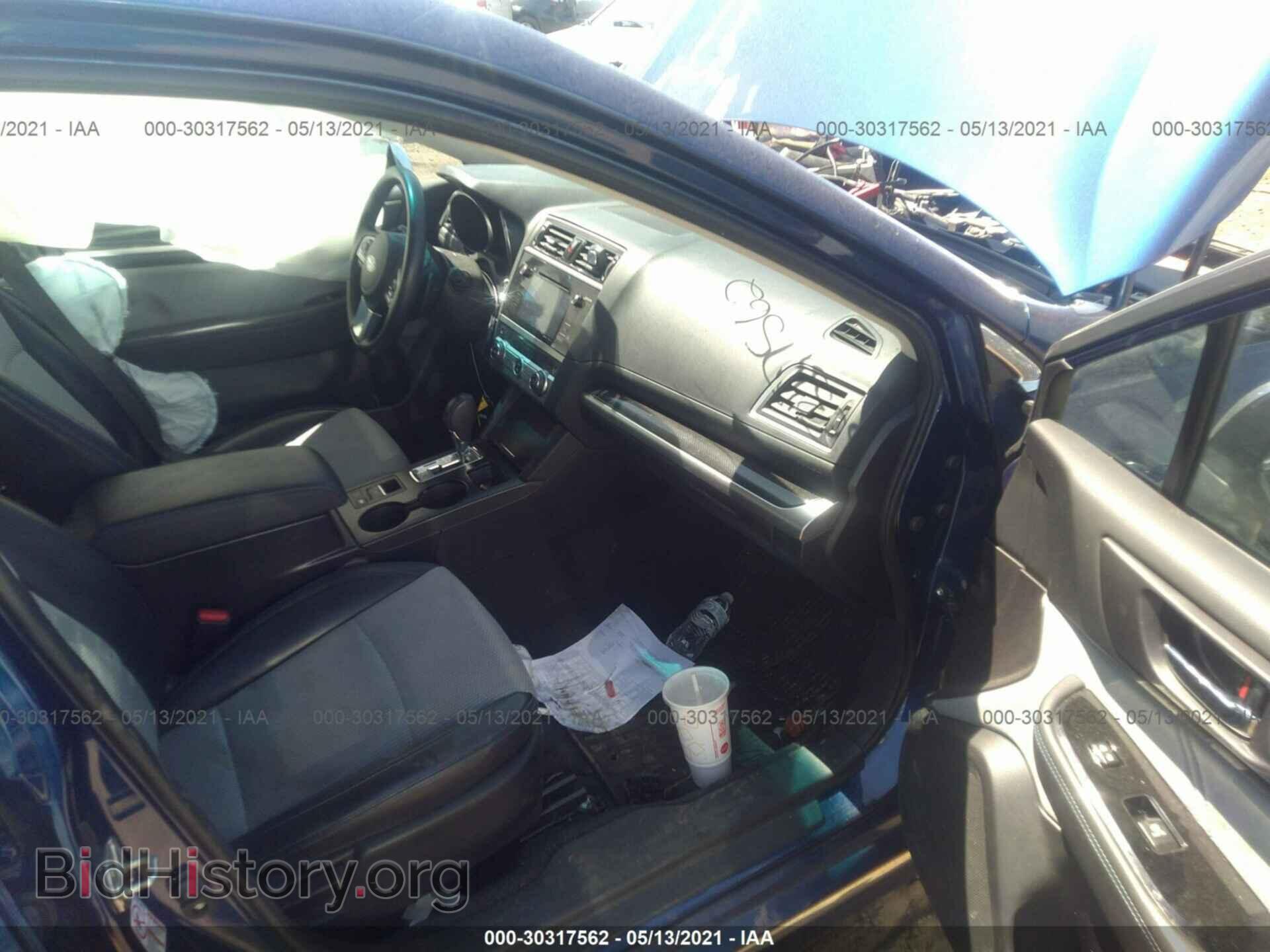 2017 SUBARU LEGACY - VIN: 4S3BNAR63H3051672 - Фото 5