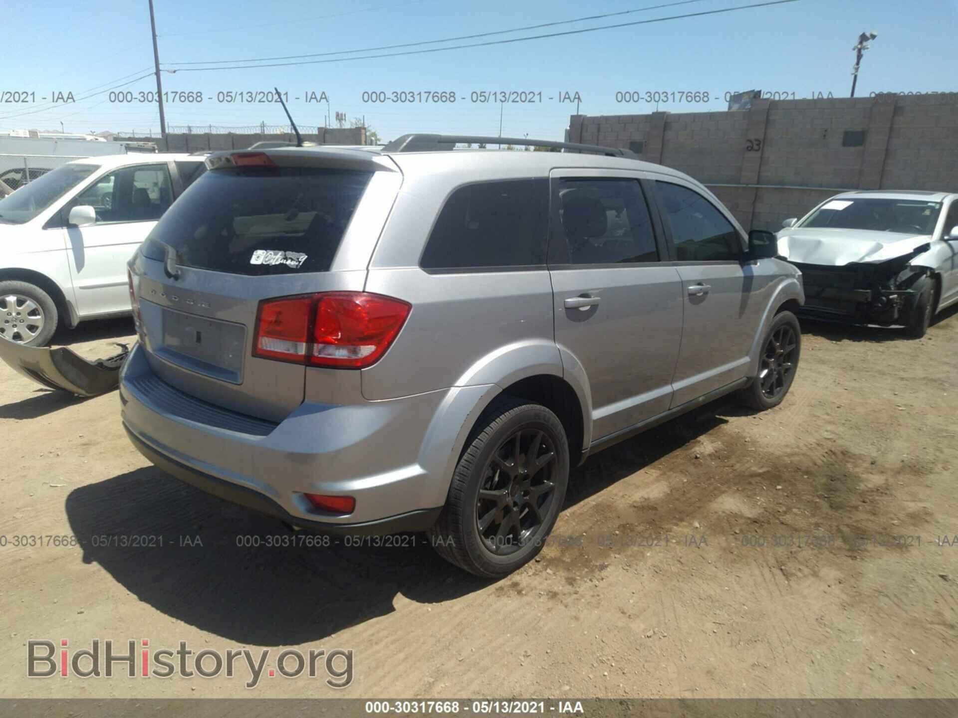 2017 DODGE JOURNEY - VIN: 3C4PDCBB2HT564086 - Фото 4