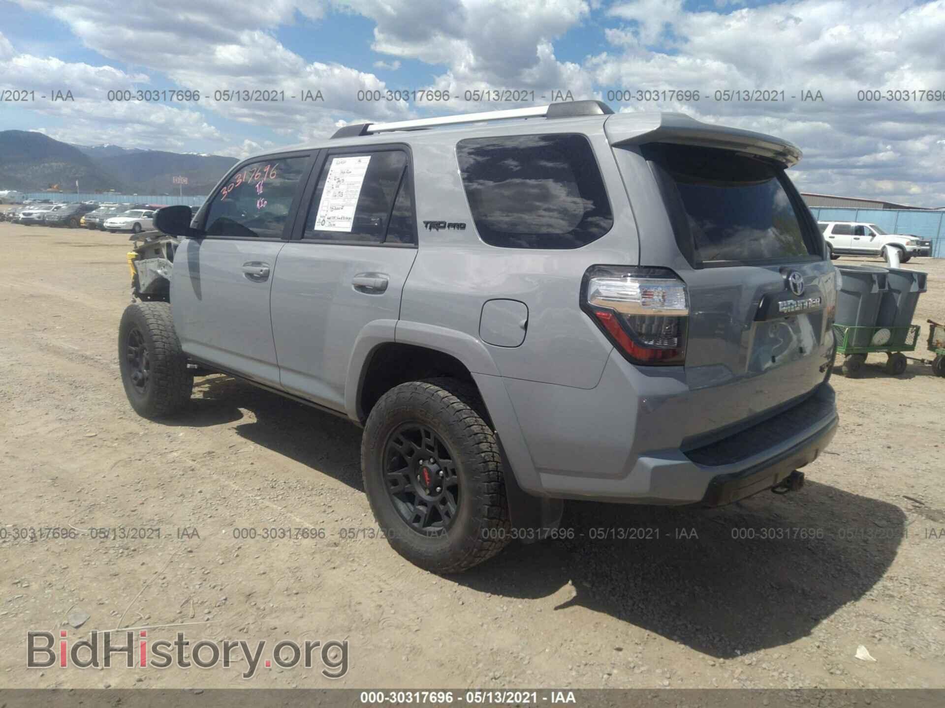2017 TOYOTA 4RUNNER - VIN: JTEBU5JR6H5468249 - Фото 3