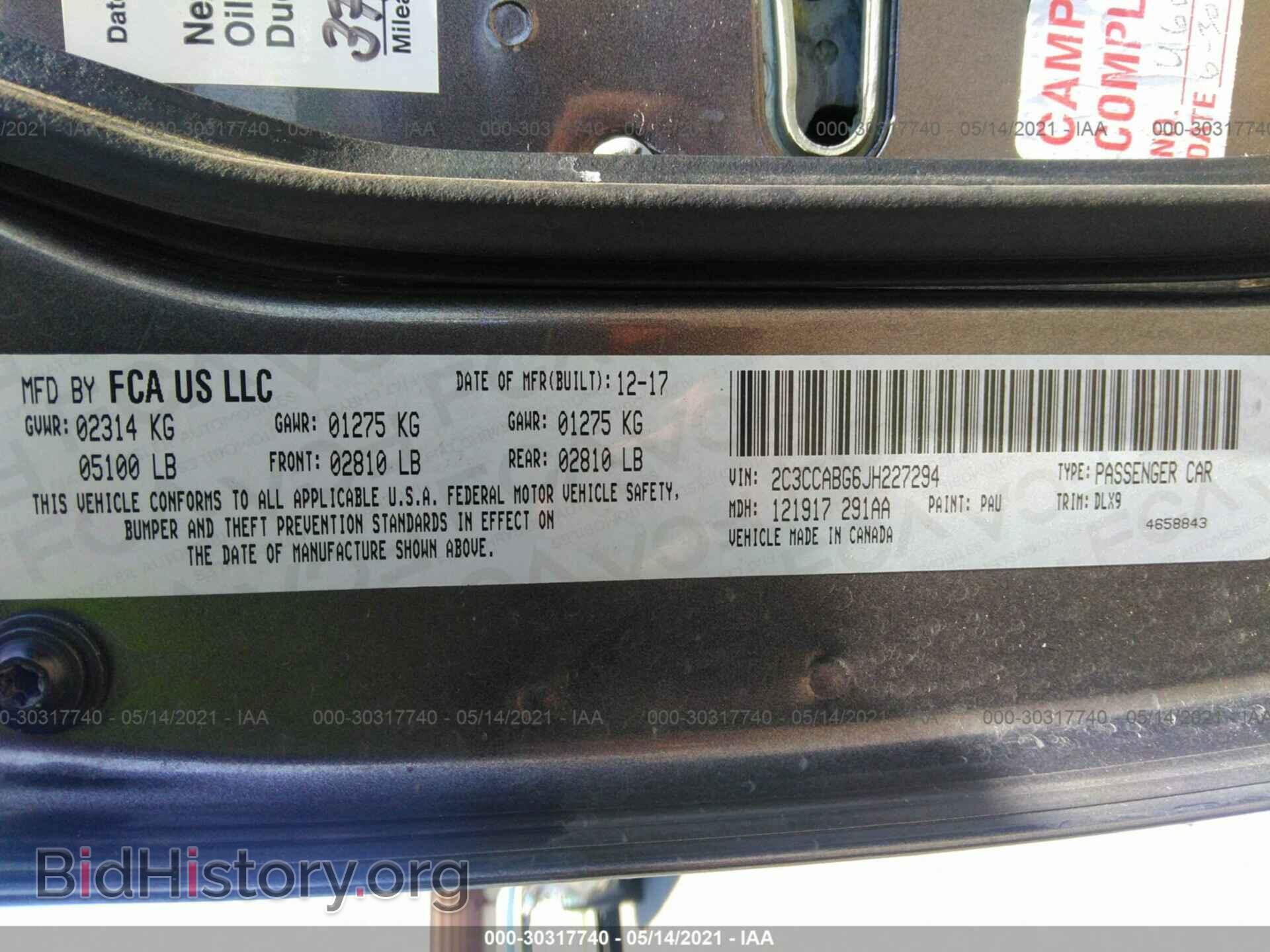 2018 CHRYSLER 300 - VIN: 2C3CCABG6JH227294 - Фото 9
