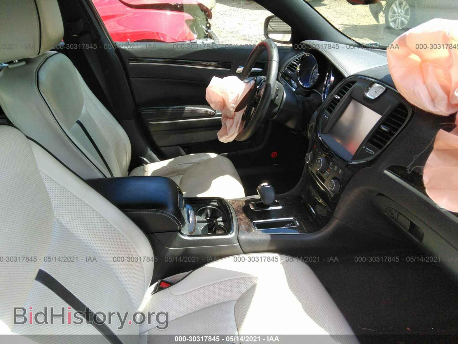 2014 CHRYSLER 300 - VIN: 2C3CCAAG7EH327539 - Фото 5
