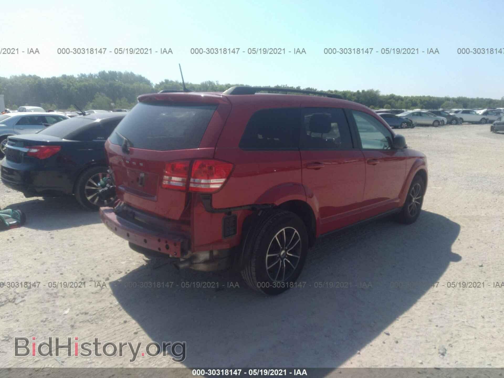 2018 DODGE JOURNEY - VIN: 3C4PDCAB3JT509198 - Фото 4