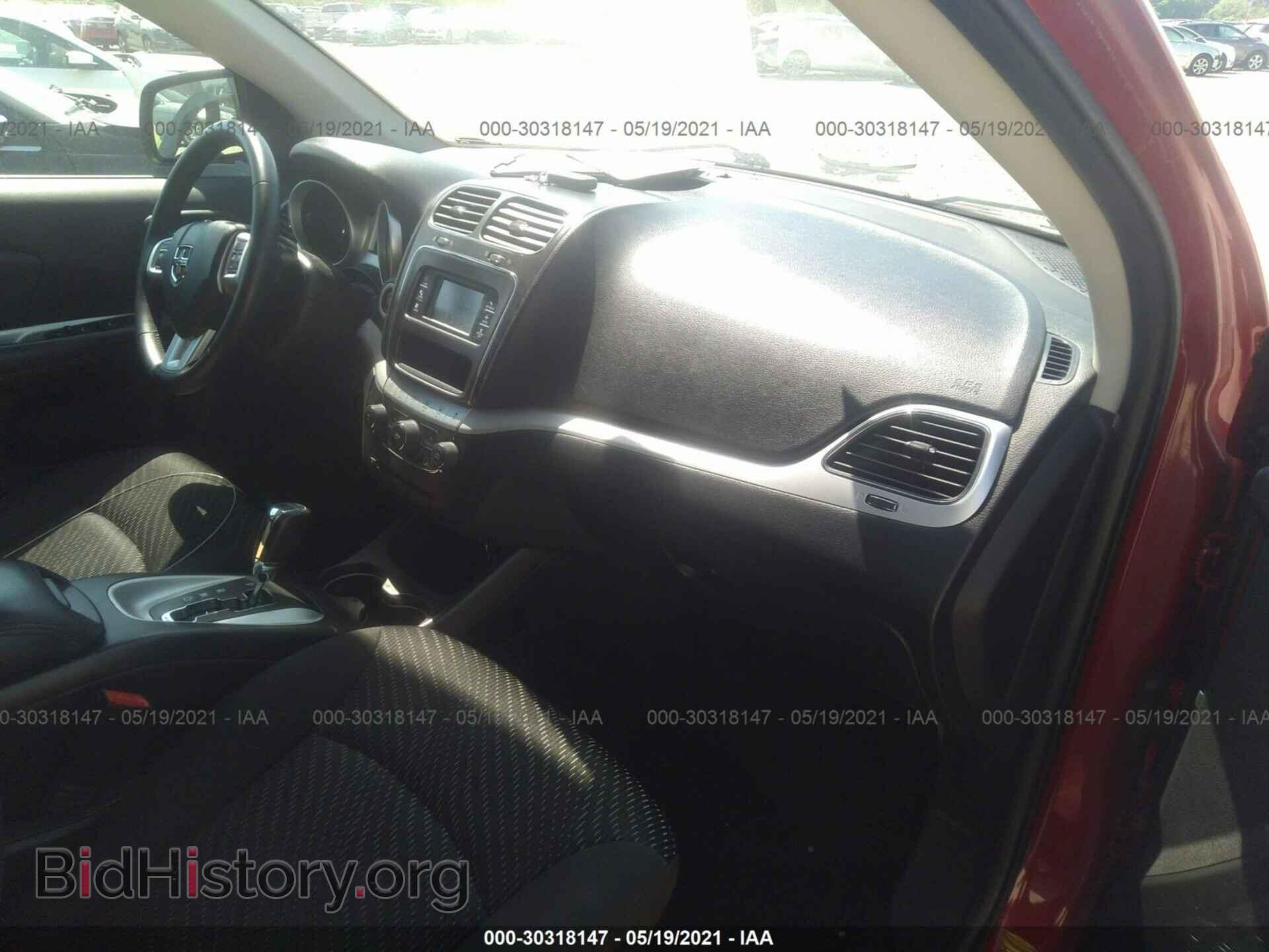 2018 DODGE JOURNEY - VIN: 3C4PDCAB3JT509198 - Фото 5
