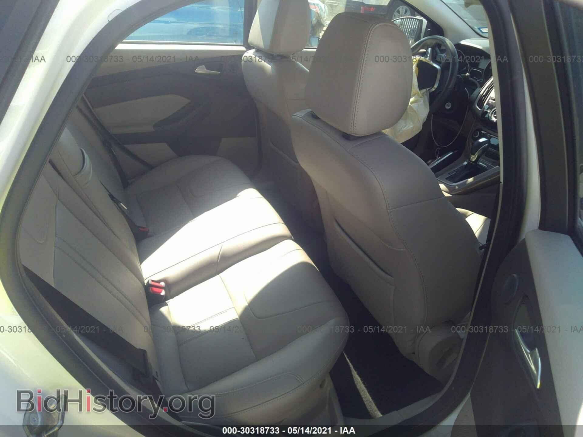 2012 FORD FOCUS - VIN: 1FAHP3M23CL461858 - Фото 8