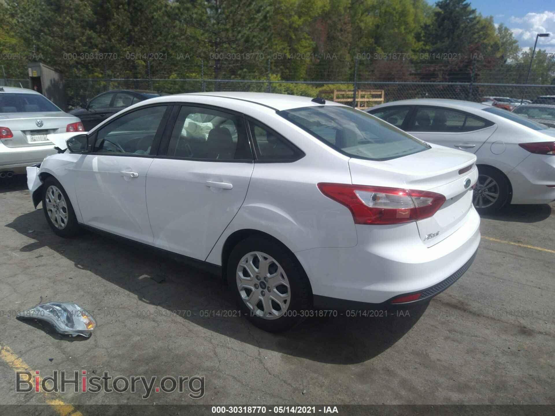 2012 FORD FOCUS - VIN: 1FAHP3F23CL216104 - Фото 3