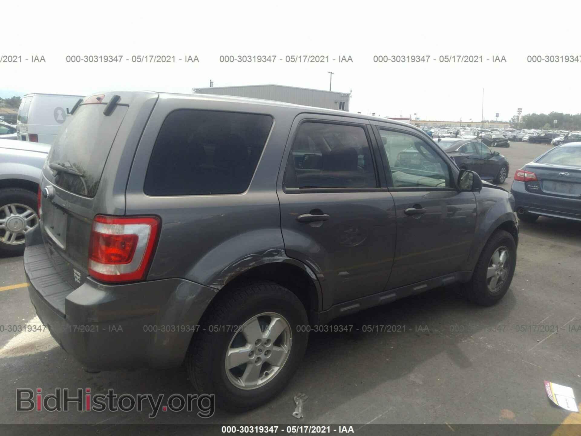 2011 FORD ESCAPE - VIN: 1FMCU0C77BKA57115 - Фото 4
