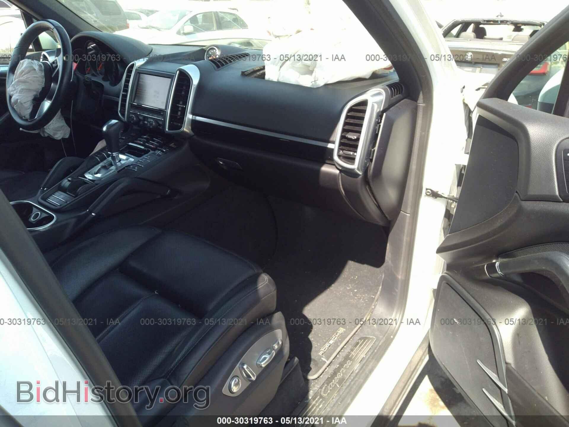 2016 PORSCHE CAYENNE - VIN: WP1AA2A22GKA09793 - Фото 5