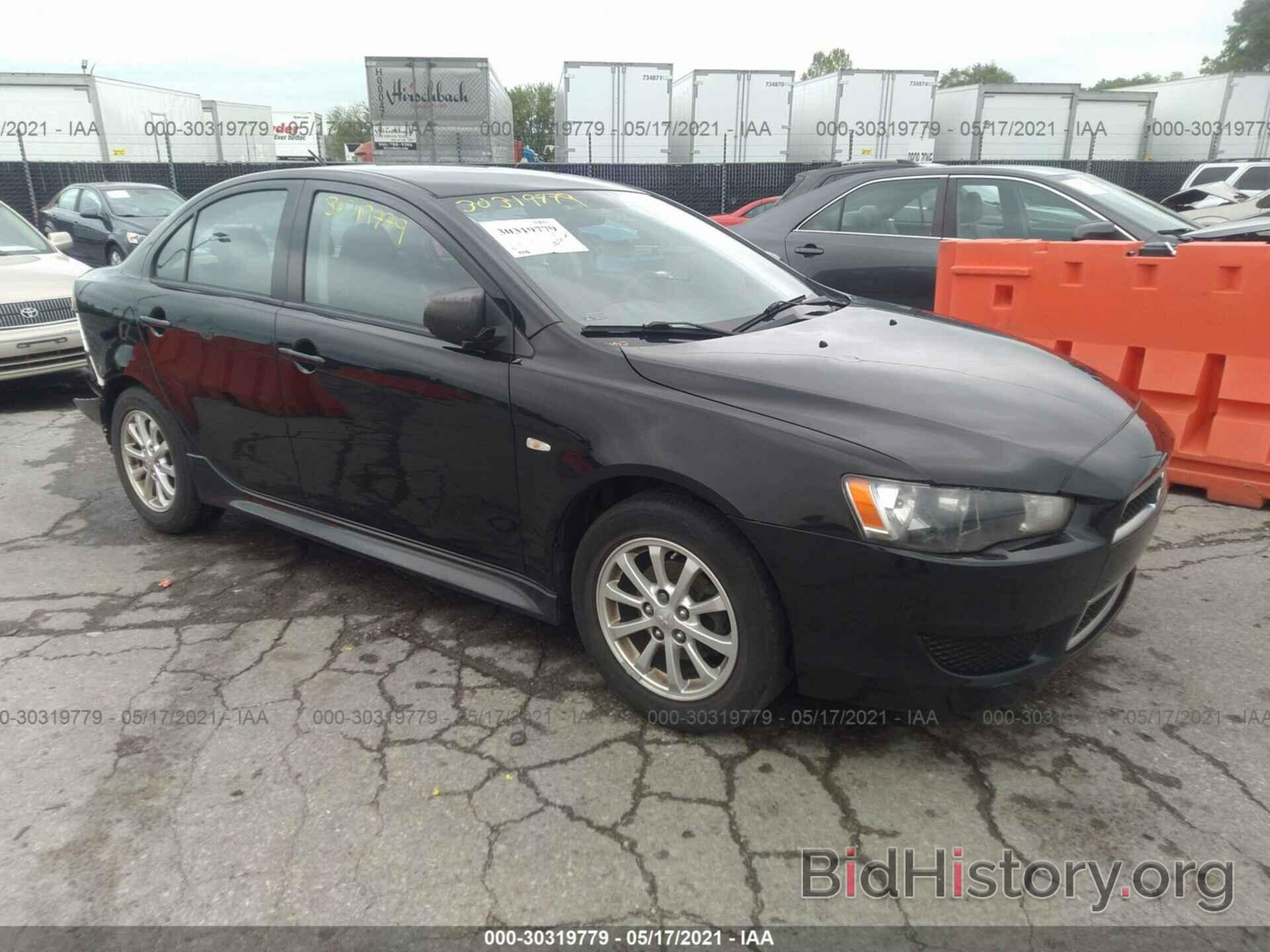 Photo JA32V2FW8CU017318 - MITSUBISHI LANCER 2012