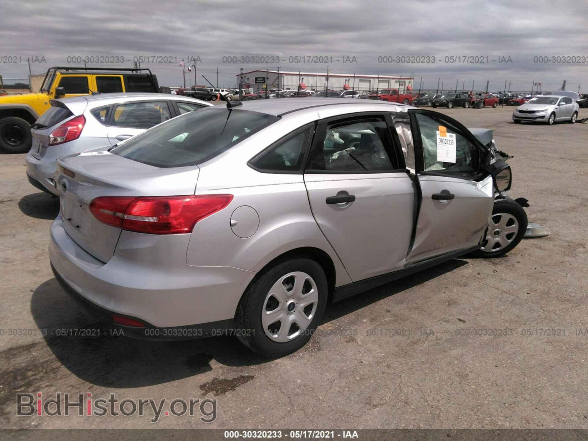 2018 FORD FOCUS - VIN: 1FADP3E22JL277828 - Photo 4