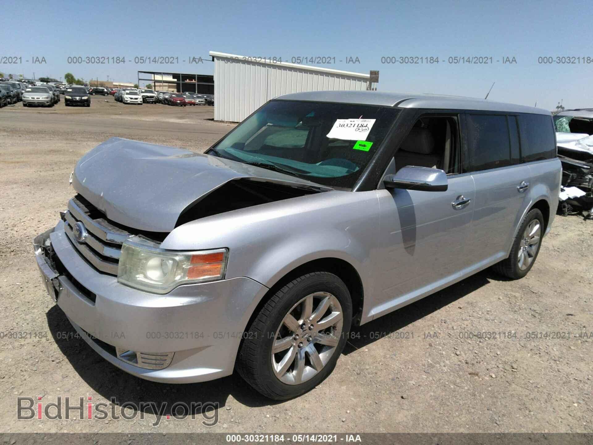 2011 FORD FLEX - VIN: 2FMGK5DC7BBD03882 - Photo 2